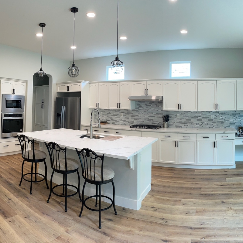 Kitchen with a large island